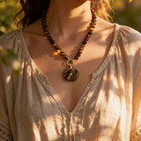 Lou Necklace Tiger Eye